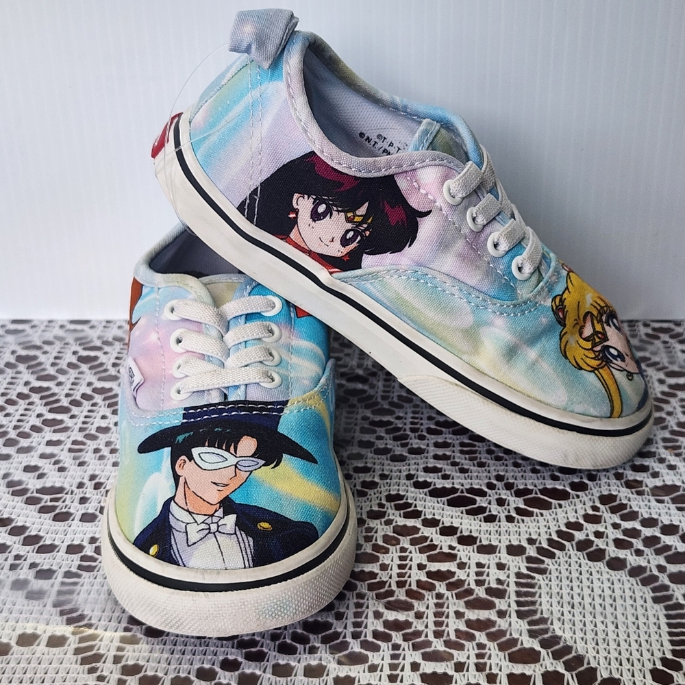 Sailor Moon Vans Toddler Low Top Shoes Sneakers White Blue Size 10